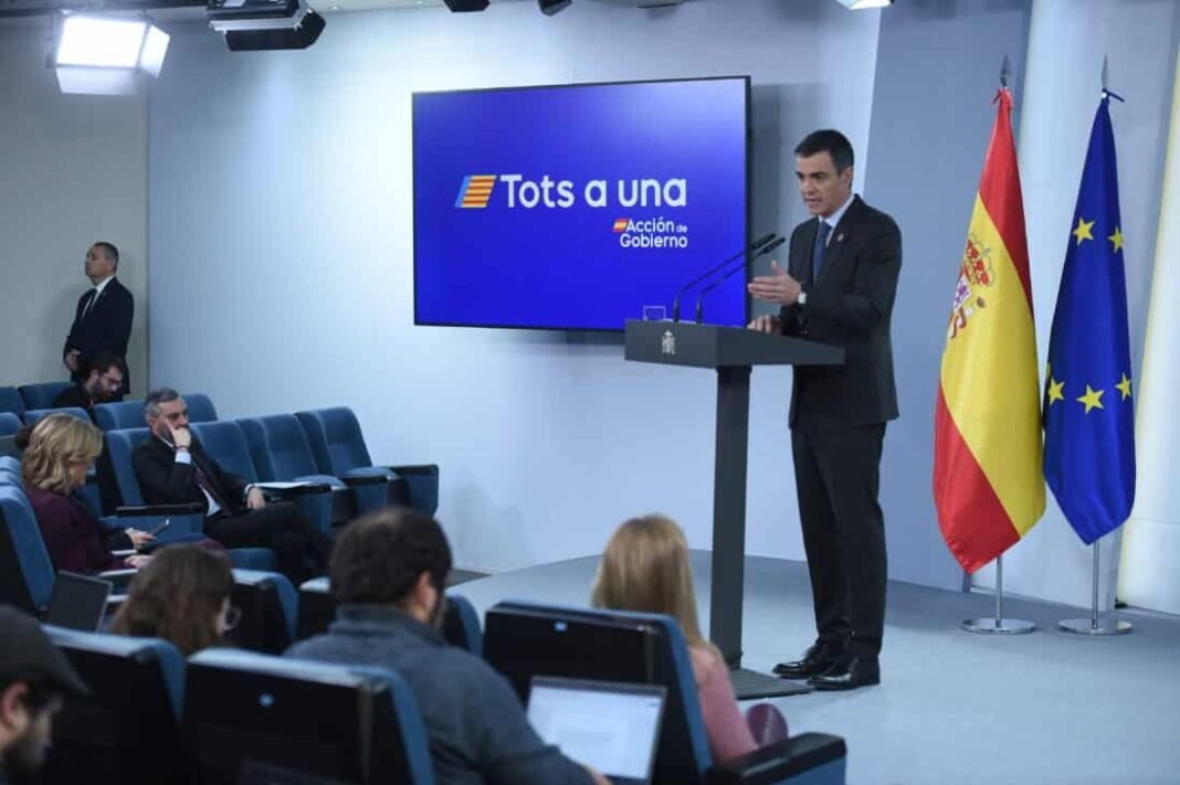 Conferencia de prensa del gobierno de España.
