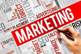 Conceptos de marketing en fondo de palabras clave.